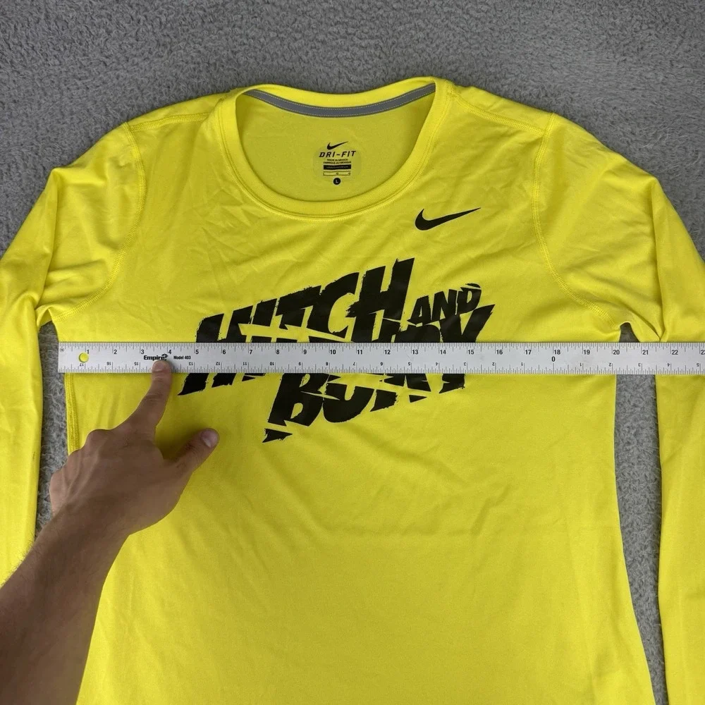 Nike Oregon Ducks‎ Long Sleeve Yellow Athletic Shirt Hitch And Bury Women's Lg